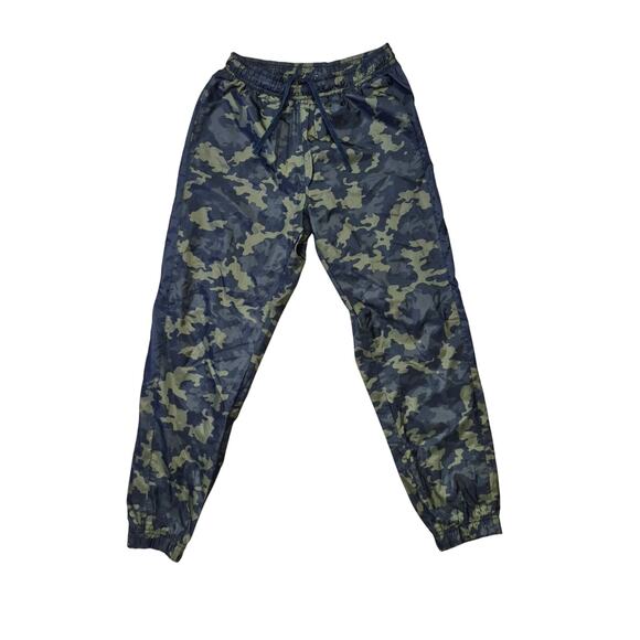 Nike RARE Nylon Pants Green Camo Sweatpants Joggers Size Large - Picture 1 of 5